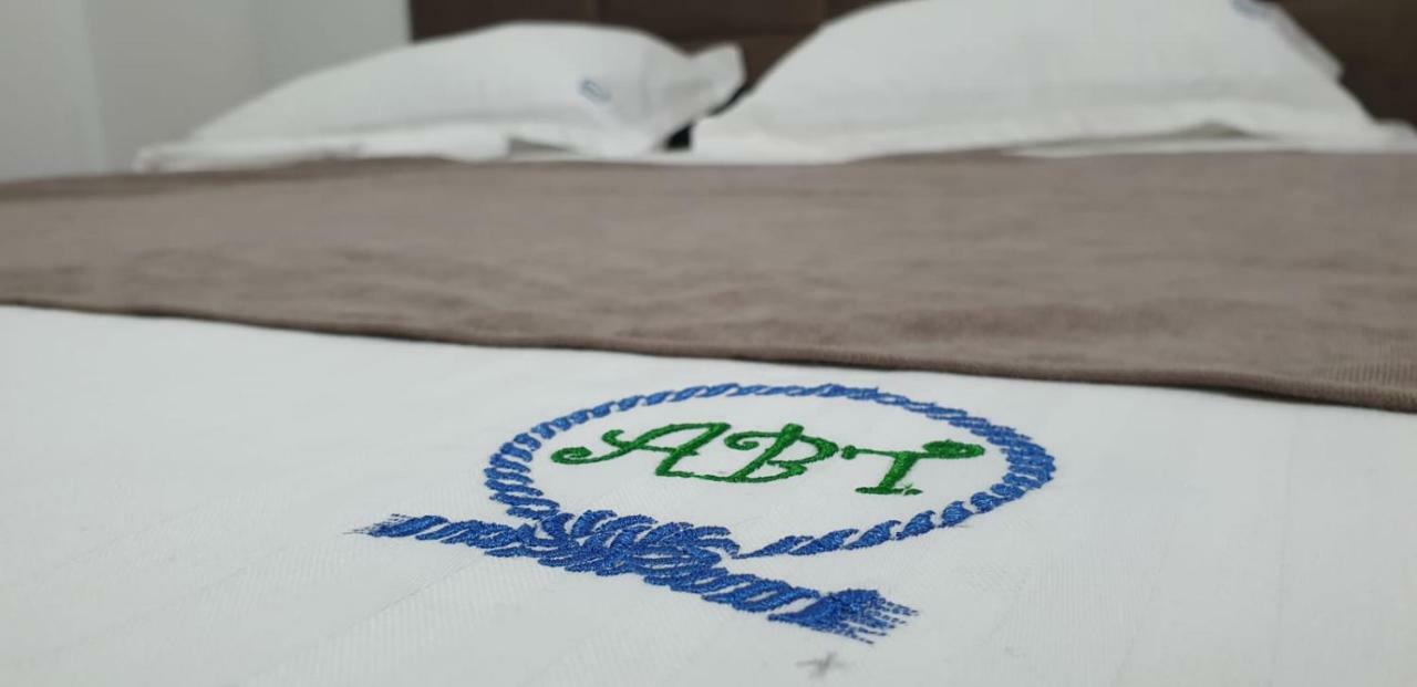 קוסטינסטי Pensiunea Agroturistica Valentino מראה חיצוני תמונה